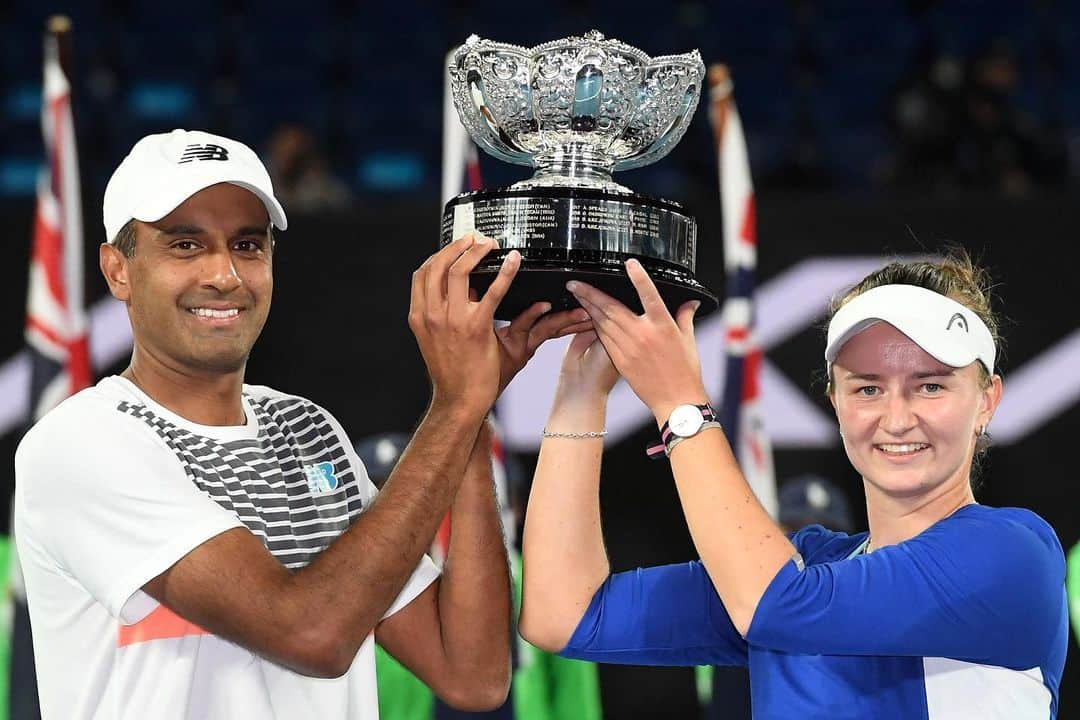 WTA（女子テニス協会）さんのインスタグラム写真 - (WTA（女子テニス協会）Instagram)「Third straight @australianopen mixed doubles title for @bkrejcikova 🏆🙌 #AO2021」2月20日 21時24分 - wta