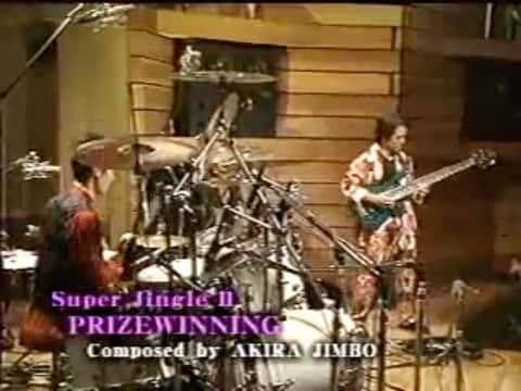 荒井 結生 Yuki Araiのインスタグラム：「「PRIZEWINNING (Super Jimgle II)」JIMSAKU (VHS 1997)  作曲:神保彰 編曲:JIMSAKU  櫻井哲夫(Ba.) 神保彰(Dr.)」