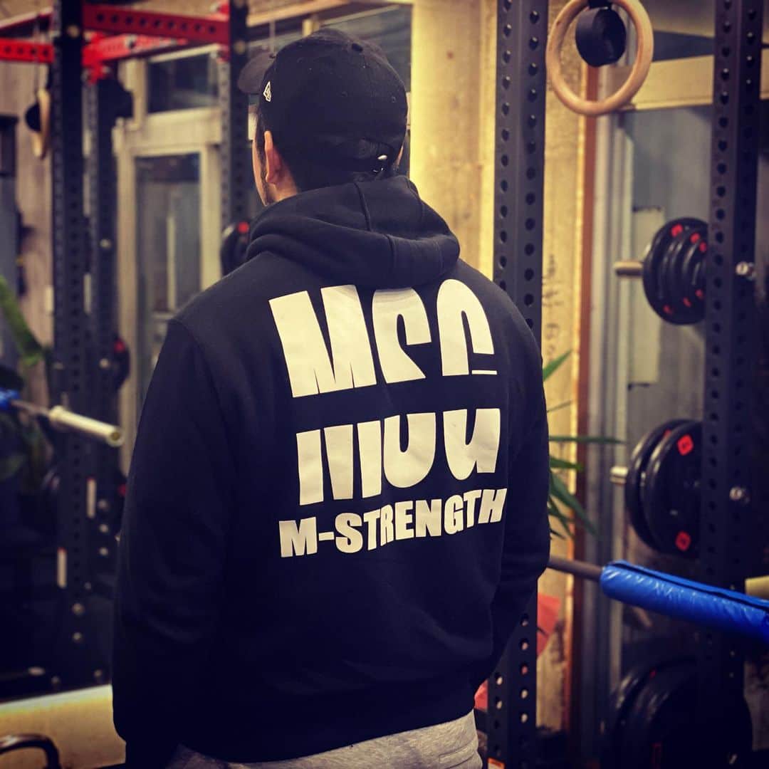 上原誠さんのインスタグラム写真 - (上原誠Instagram)「😏  @m_strength_fitness_gym」2月20日 21時40分 - m.uehara