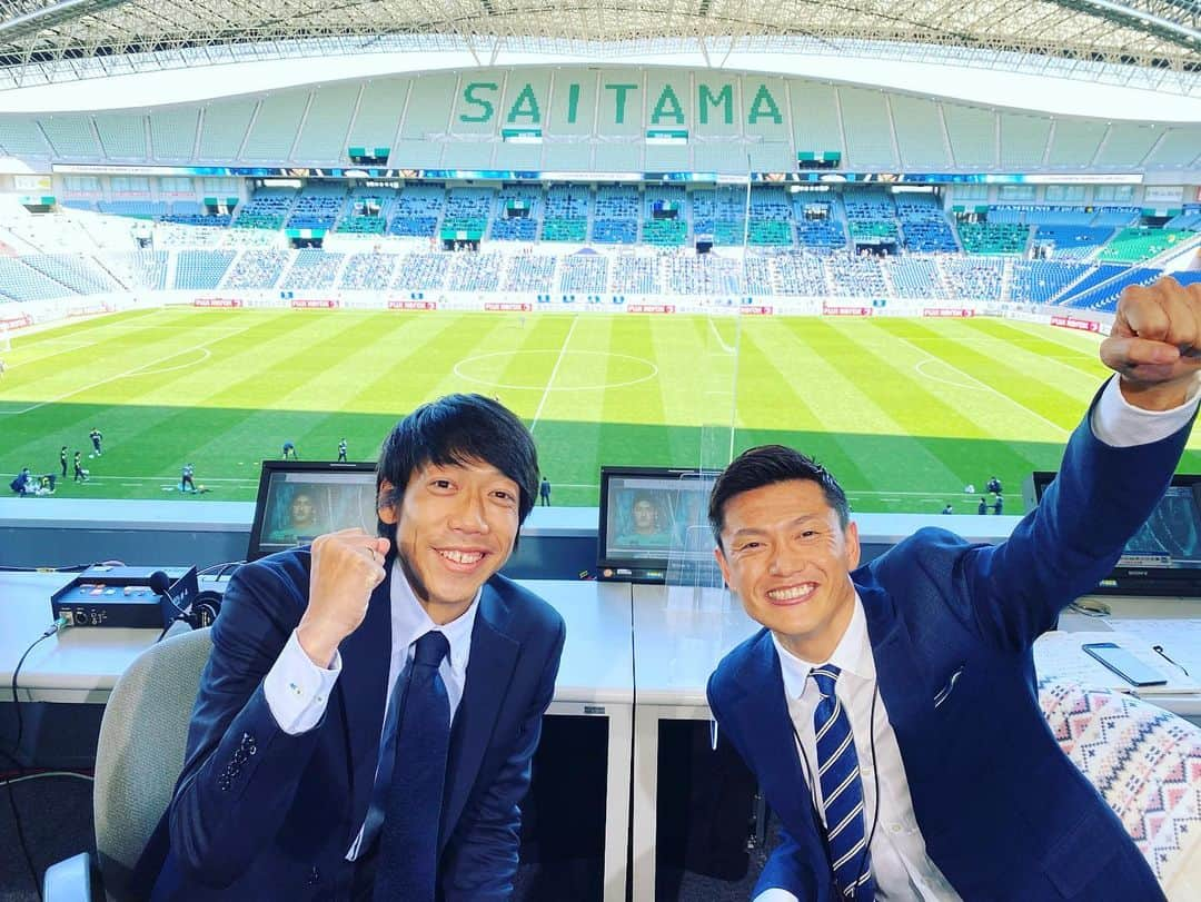 中村憲剛さんのインスタグラム写真 - (中村憲剛Instagram)「:﻿ ウォーミングアップ中です‼︎﻿ こちらも準備中‼︎﻿ ﻿ 播戸竜二・中村憲剛ブースで頑張ります‼︎﻿ ﻿ #FUJIXEROXSUPERCUP2021 ﻿ #川崎フロンターレ ﻿ #ガンバ大阪 ﻿ #播戸竜二 さん」2月20日 13時16分 - kengo19801031