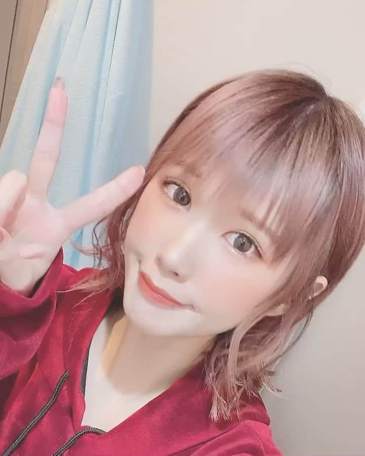涼宮琴音のインスタグラム：「いつの日か撮った動画 最近すっぴんしかなかったから メイクしてた時の動画の投下しておきます。」