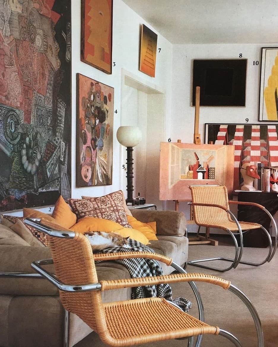 Meganのインスタグラム：「A living room with Mies van der Rohe Chairs in the home of Trix and Robert Haussmann, domus 1982 via 〰 @inside_values  . . . . #interiordesign #interior #interiores #roberthaussmann #studio #80s #80sstyle #furniture #furnituredesign #thonet #decorating #interiordecorating #miesvanderrohe #livingroom #livingroominspo #art #artwork」