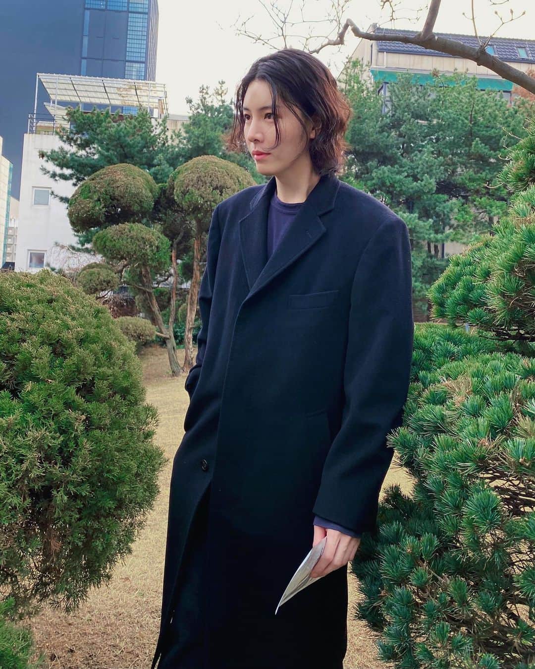 ノ・ミヌのインスタグラム：「散歩」