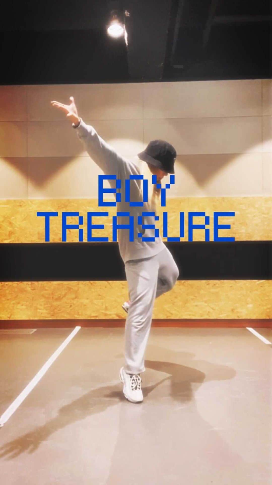 のインスタグラム：「.﻿ BOY / TREASURE 💎﻿ ﻿ TikTokアカウント：chal_bsgirls_312﻿ ﻿ ﻿ 今日も夜に﻿ TikTokでダンス動画投稿します♩﻿ ﻿ ﻿ #treasure #yg #kpop #dance #boy﻿ #野球好き #オリックス #Bs2021 #野球女子﻿ #BsGirls #野球 #バファローズ #orixbuffaoes﻿ #baseball #プロ野球 #ORIX #buffaloes﻿ #オリックスバファローズ #avex #💜」