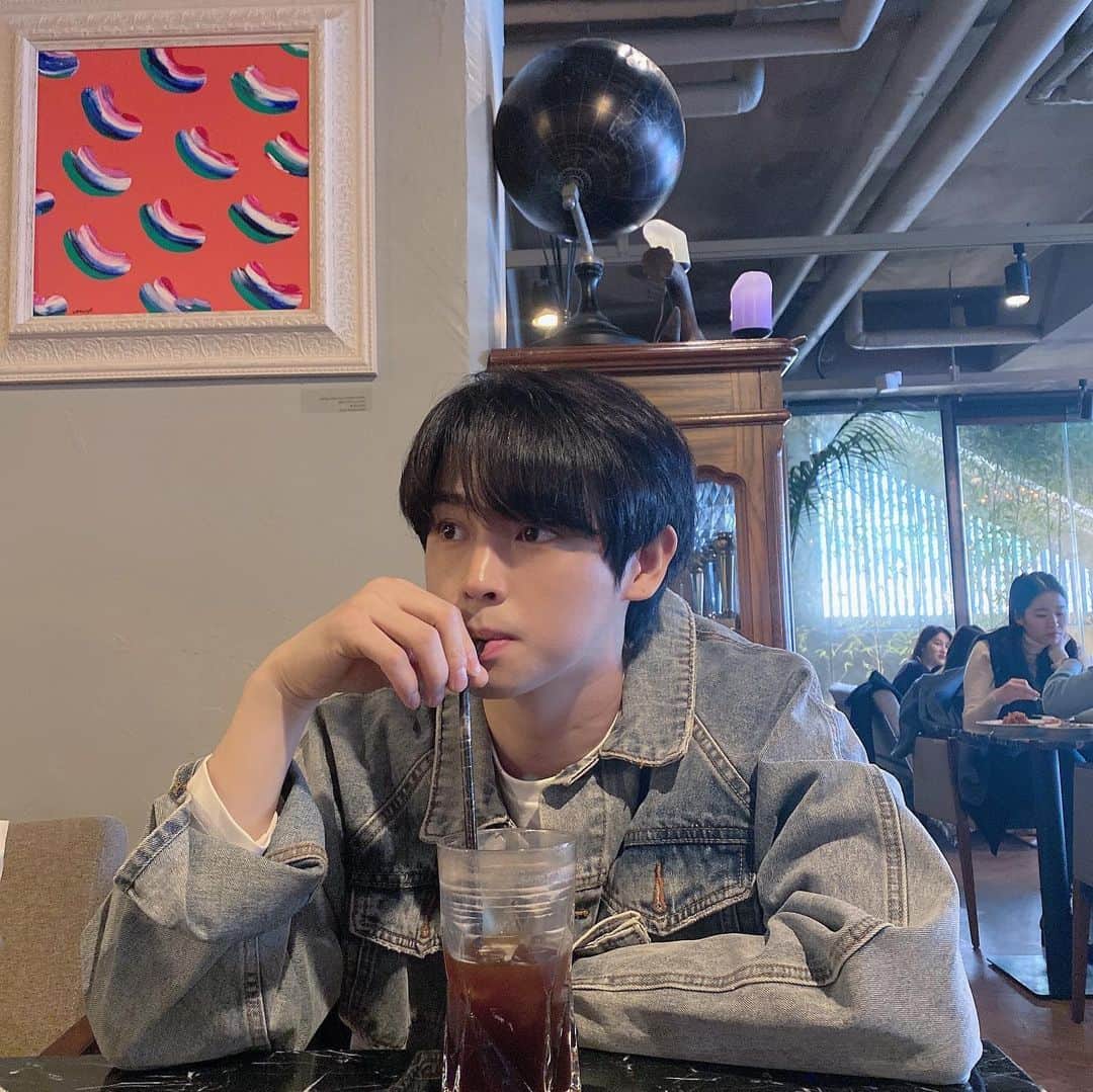 カラムさんのインスタグラム写真 - (カラムInstagram)「고향친구 서울나들이😁」2月20日 14時42分 - park_628
