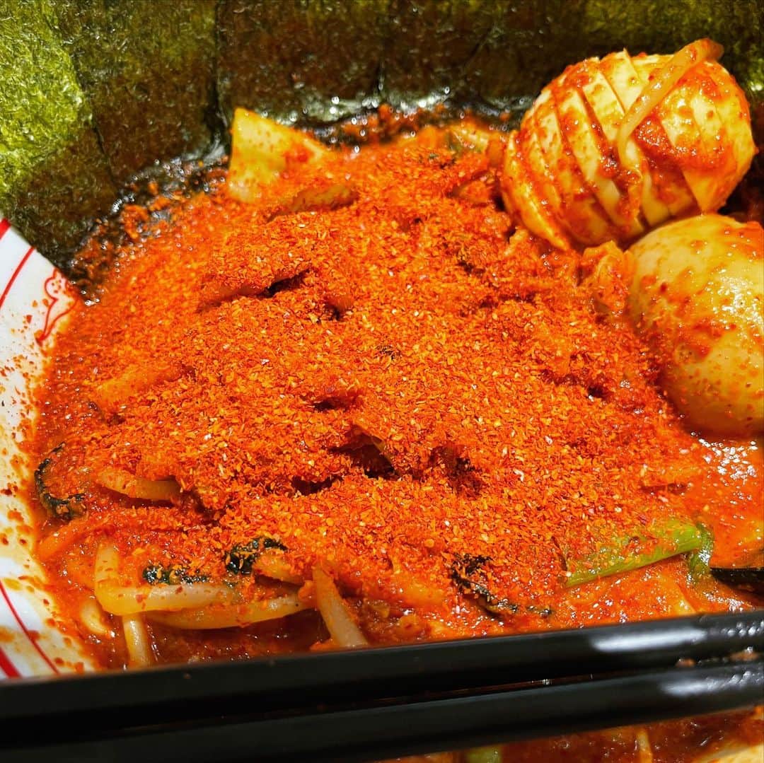 rasuさんのインスタグラム写真 - (rasuInstagram)「食べたい欲が爆発しちゃう中本さん٩( ᐛ )و 本日も旨かった٩( ᐛ )و」2月20日 15時55分 - rashu_eat