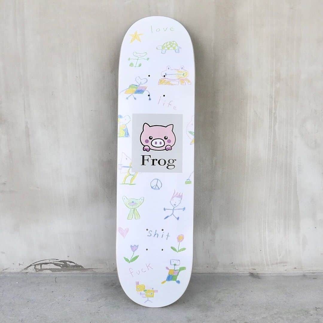 スケートボードのカリフォルニアストリートさんのインスタグラム写真 - (スケートボードのカリフォルニアストリートInstagram)「FROG から🆕デッキ入荷しました🐸 CHRIS MILIC と JESSE ALBA が手がけるニューヨーク発信のブランド🗽独特な雰囲気とポップなデザインがとても可愛らしいです🐥 @frogskateboards  #frogskateboards #frog #フロッグ #skateboard #skateboarding #skater #カリフォルニアストリート #カリスト #スケートボード #スケボー #スケーター #californiastreet #calst」2月20日 16時27分 - california_street