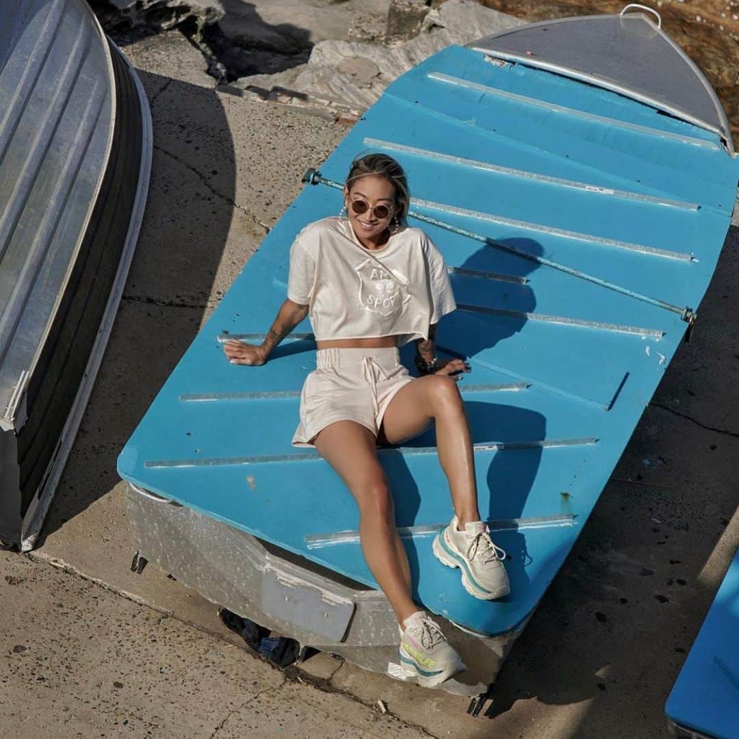 アリスマッコールのインスタグラム：「Sportswear, the alice way #aliceMcCALL」