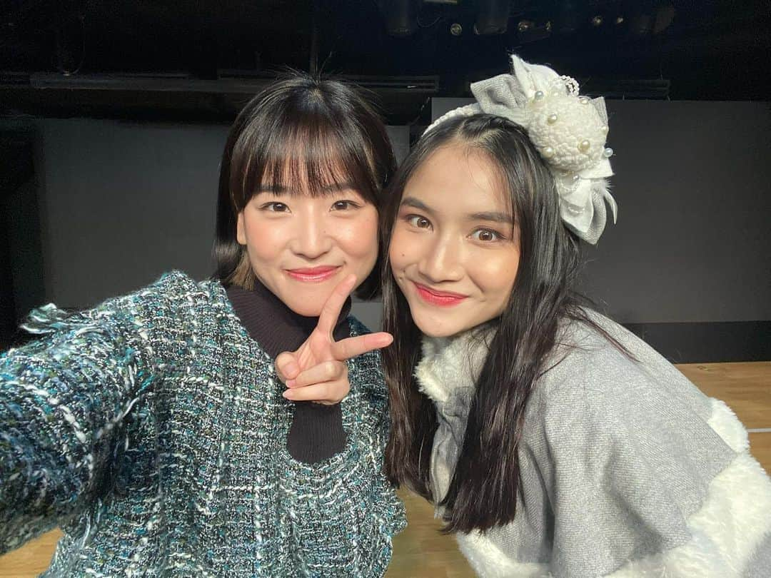 仲川遥香さんのインスタグラム写真 - (仲川遥香Instagram)「Happy graduation🎉 Love you @jkt48frieska ❤️  #JKT48 #exjkt48 #gen1 #graduation #ジャカルタ生活 #仲川遥香 #🇮🇩🇯🇵」2月20日 16時36分 - haruuuu_chan