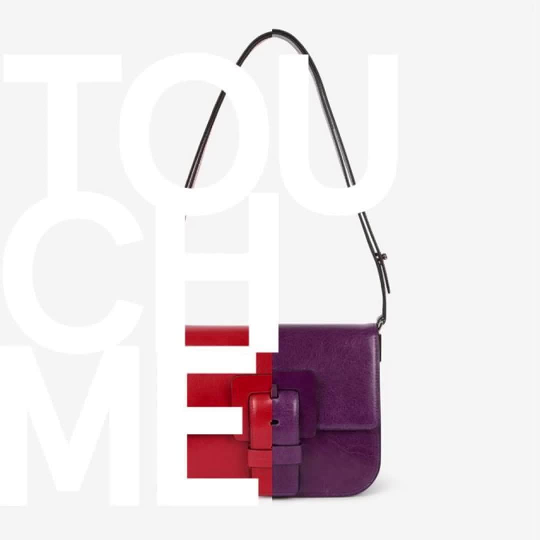 バルバラ ビュイのインスタグラム：「NEW SEASON, NEW SHADES. PICK YOUR FAVORITE.⁣ Discover the "Touch Me" summer shades, now online and in stores.⁣ #barbarabui #ss21 #bag #signature #leather #colors」
