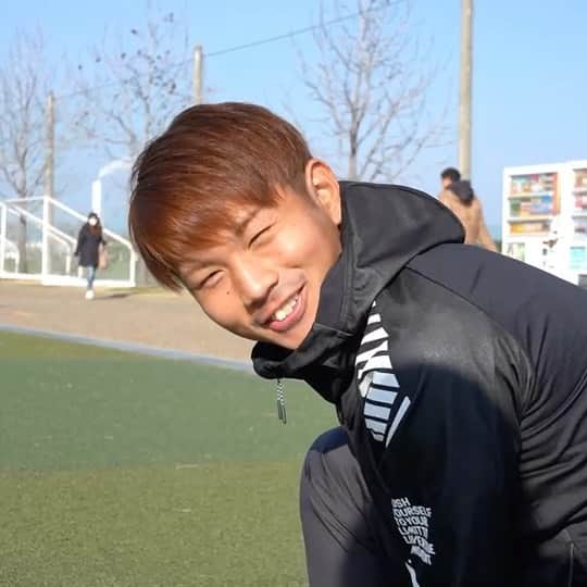 増嶋竜也のインスタグラム：「#Reback プロジェクト6日目  今日は初の練習試合でした カラダがキツい中での試合でしたが、みんな意欲的に動いていました  30分×3本  3対０で初戦を勝利で飾りました  まだまだコンディションは上がってくると思うし、今日の試合をみて、諦める必要はまったくないと改めて思いました！！  Jリーグの試合でたくさん楽しませてもらった選手達です！！  辛い時はみんなで支え合いましょう  いろんな選手からスパイク支援がたくさん集まっています 是非みなさん宜しくお願いします  #jグリーン堺」