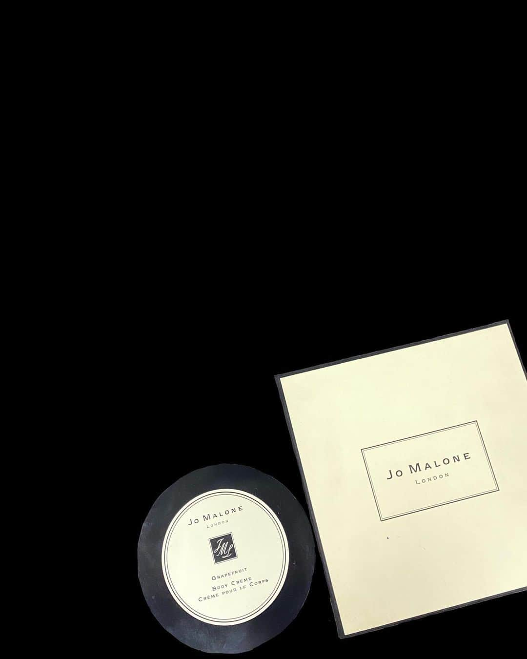 tetsuya togashiさんのインスタグラム写真 - (tetsuya togashiInstagram)「★★★★ #jomalone GRAPEFRUIT BODY CREME ‍ いい感じ」2月20日 17時37分 - toga_agot