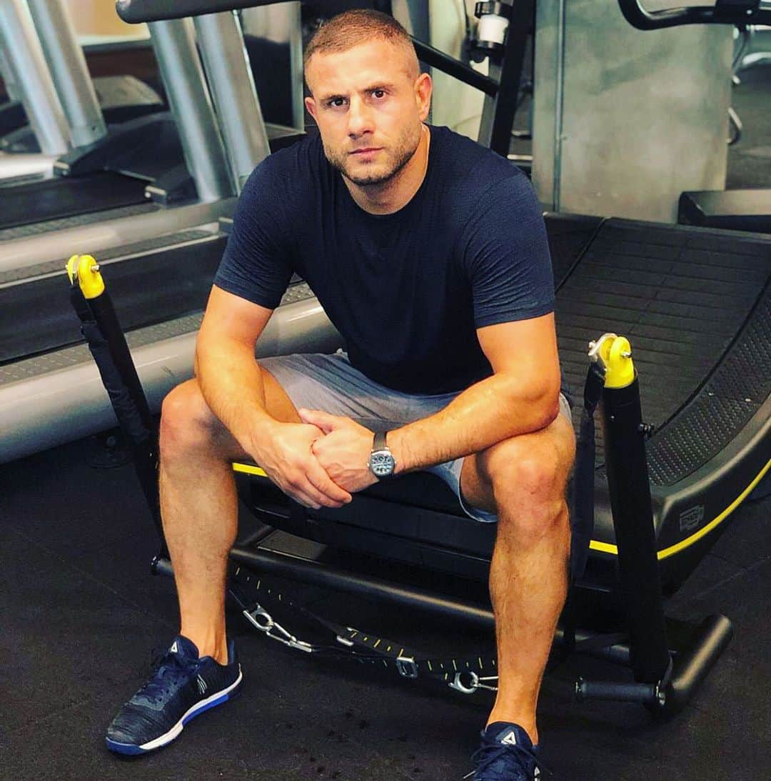 グーカン・サキのインスタグラム：「Goodmorning. Günaydın. Work to do 🛠」