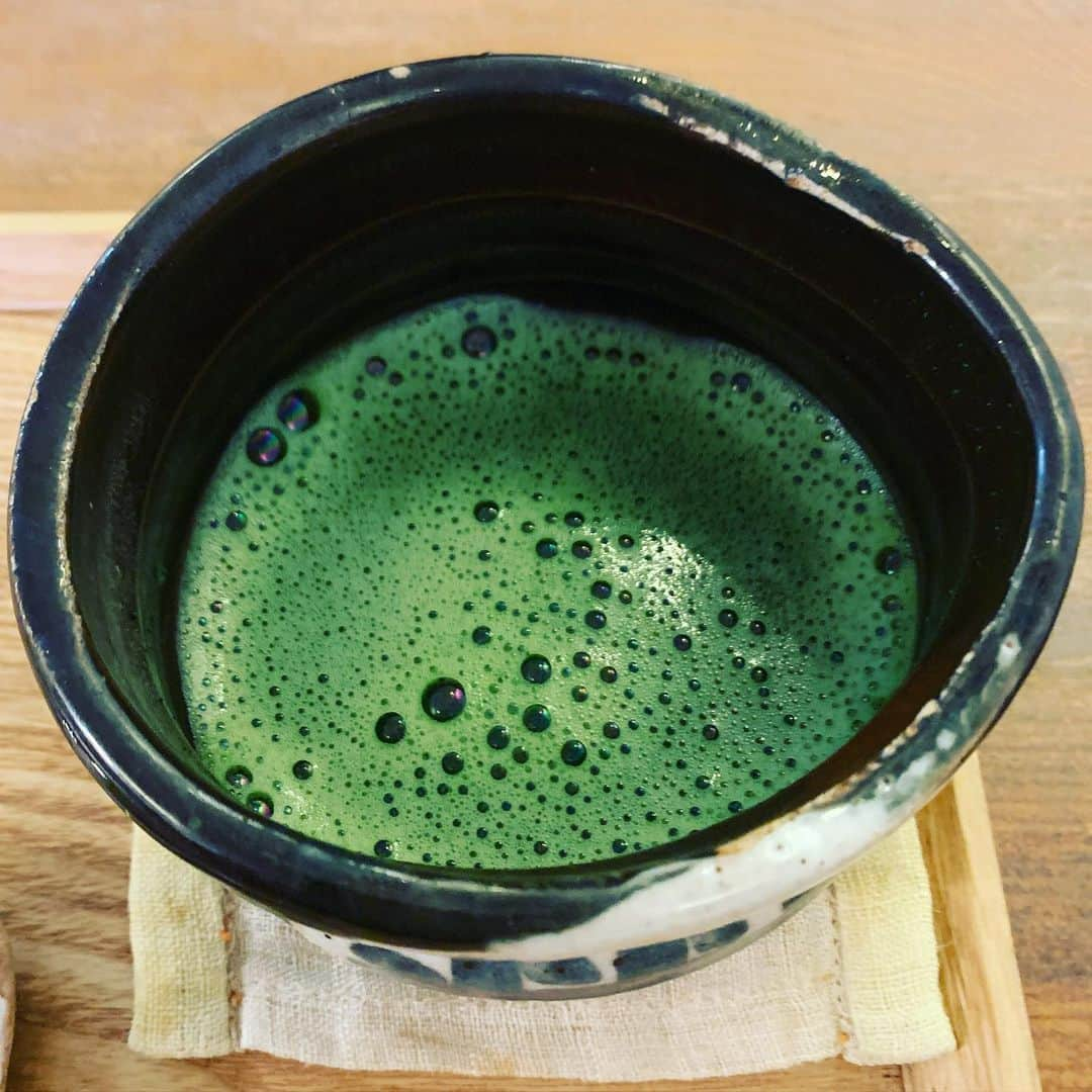 杉山勝彦のインスタグラム：「抹茶が飲みたい気分です。」