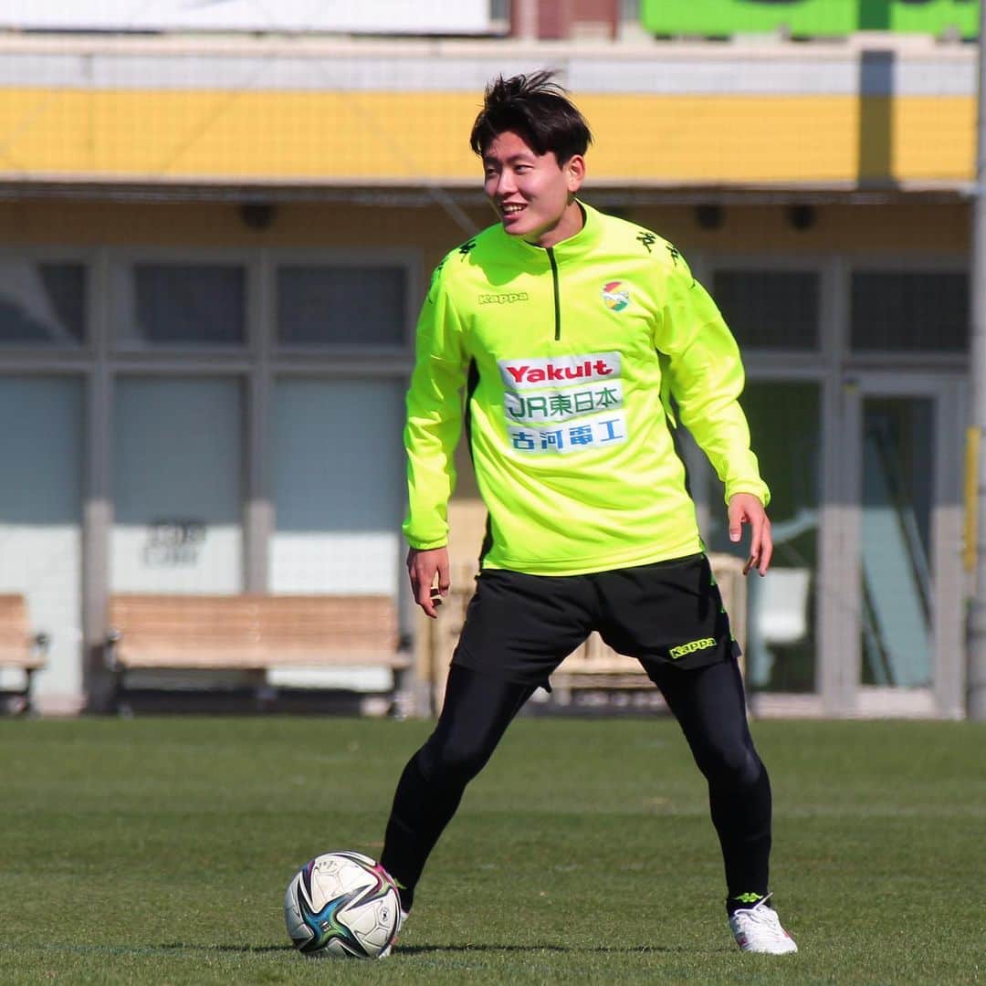 ジェフユナイテッド市原・千葉のインスタグラム：「本日のユナパをお届け👀☝️  #jefunited #ジェフ千葉 #ユナイテッドパーク #ユナパレポ #jleague」