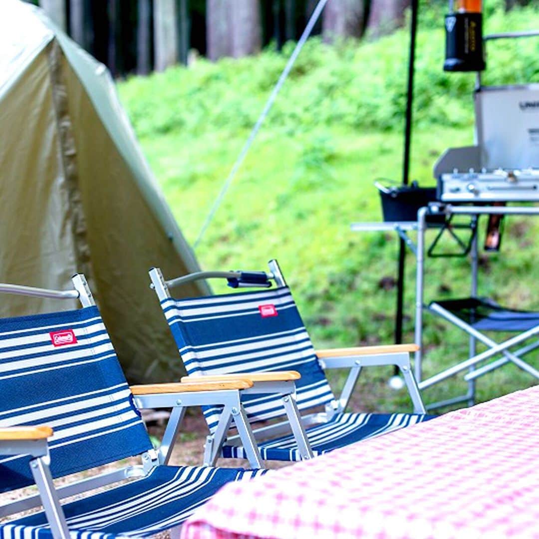 キャンプ情報サイト［ランタン］さんのインスタグラム写真 - (キャンプ情報サイト［ランタン］Instagram)「CAMP SMILE STYLE ／ モンベルのムーンライトテントなら 月明りの下でも簡単に設営できる！ ＼ いろんなキャンパーのキャンプスタイルを現地取材と一般キャンパーからの投稿で数多く掲載してます。 . . 詳しくは @lantern.camp webサイトをご覧ください . . #camp #camping #outdoor #travel #trip #lantern_smile #nature #キャンプ #キャンプ用品 #キャンプギア #アウトドア #テント #自然 #旅行 #キャンプ初心者  #キャンプ好きな人と繋がりたい #camper #外遊び #LANTERN #キャンプレイアウト #秋キャンプ #冬キャンプ #かぶとの森テラスキャンプ場 #ファミリーキャンプ #ファミキャン #DOD #モンベル #Mont-bell #ムーンライト #ハンモック」2月20日 18時13分 - lantern.camp