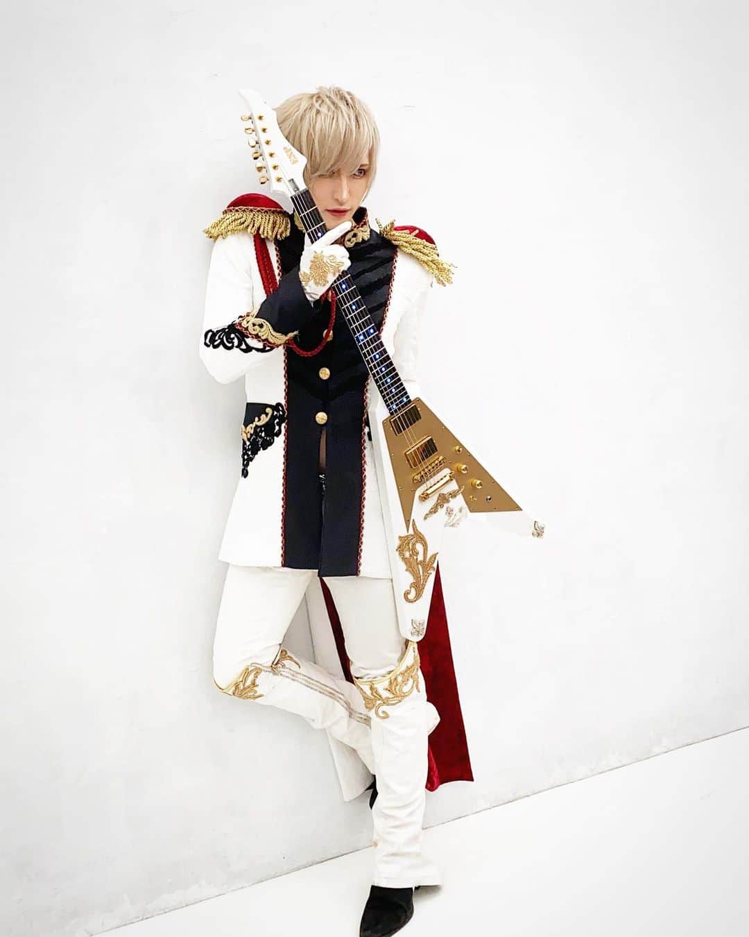 MiA のインスタグラム：「⚜️」