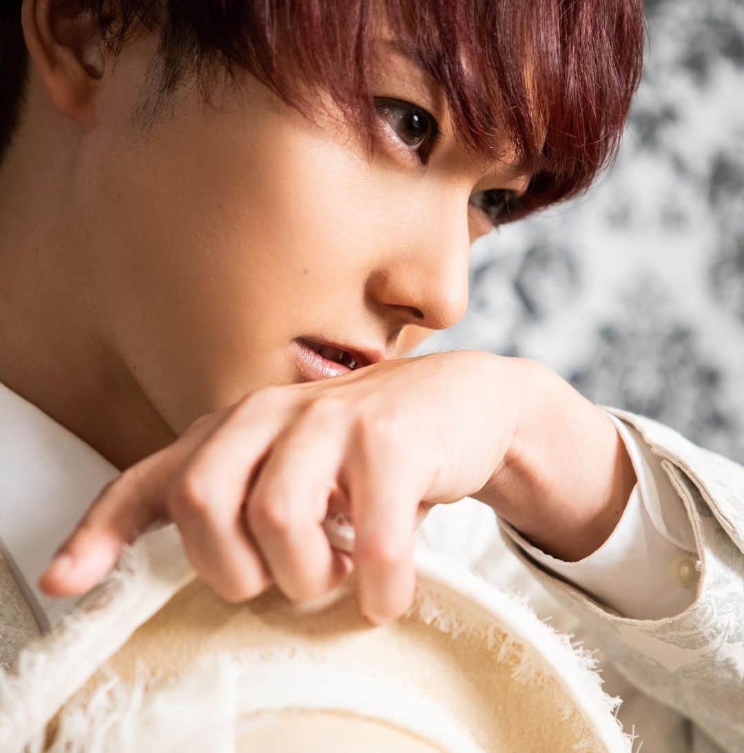 ないとーのインスタグラム：「31歳になりました！心はまだジャニーズJr.です！下積み頑張ります！！！」