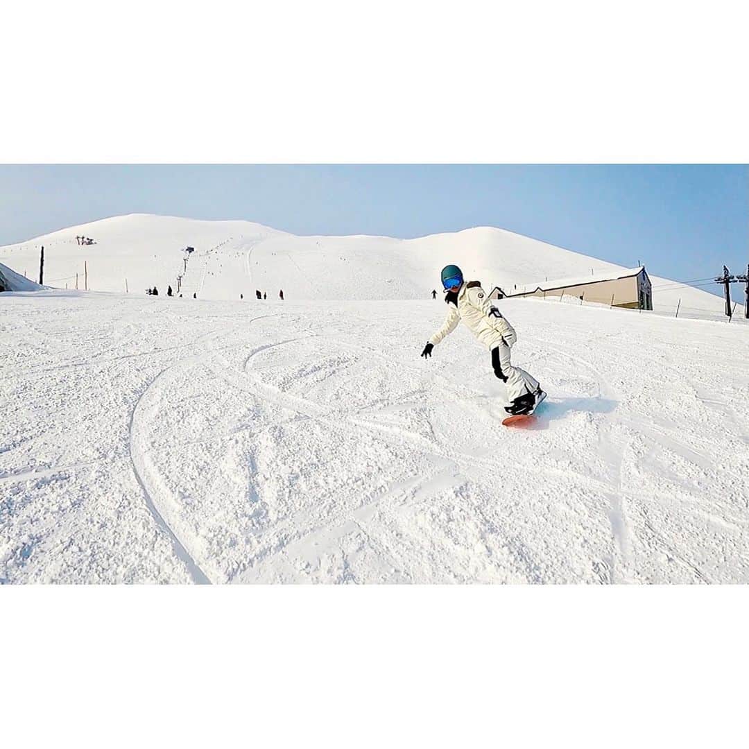 大野南香さんのインスタグラム写真 - (大野南香Instagram)「* Swipe till the end to see my CRASH♥️  #everydayhappy ︎︎﻿ ︎︎﻿☺︎︎﻿  #snowboard #snowboardwear  #snowboarding #スノボ」2月20日 18時39分 - minaka_official