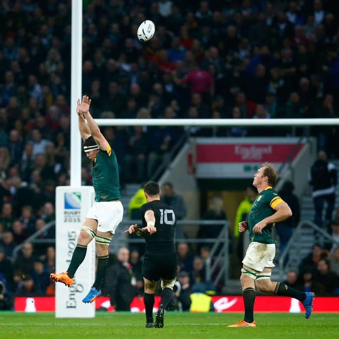 ワールドラグビーさんのインスタグラム写真 - (ワールドラグビーInstagram)「There were so many over his 12-year @allblacks career, but what was your favourite @dancarter_ moment? ⚫️  #rugby #rugbylife #rugbygram #rugbyworldcup」2月20日 18時42分 - worldrugby