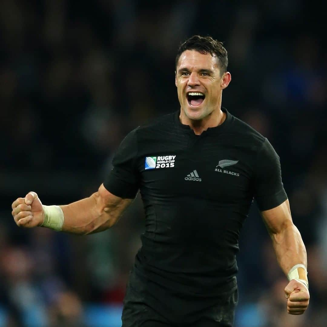 ワールドラグビーさんのインスタグラム写真 - (ワールドラグビーInstagram)「There were so many over his 12-year @allblacks career, but what was your favourite @dancarter_ moment? ⚫️  #rugby #rugbylife #rugbygram #rugbyworldcup」2月20日 18時42分 - worldrugby