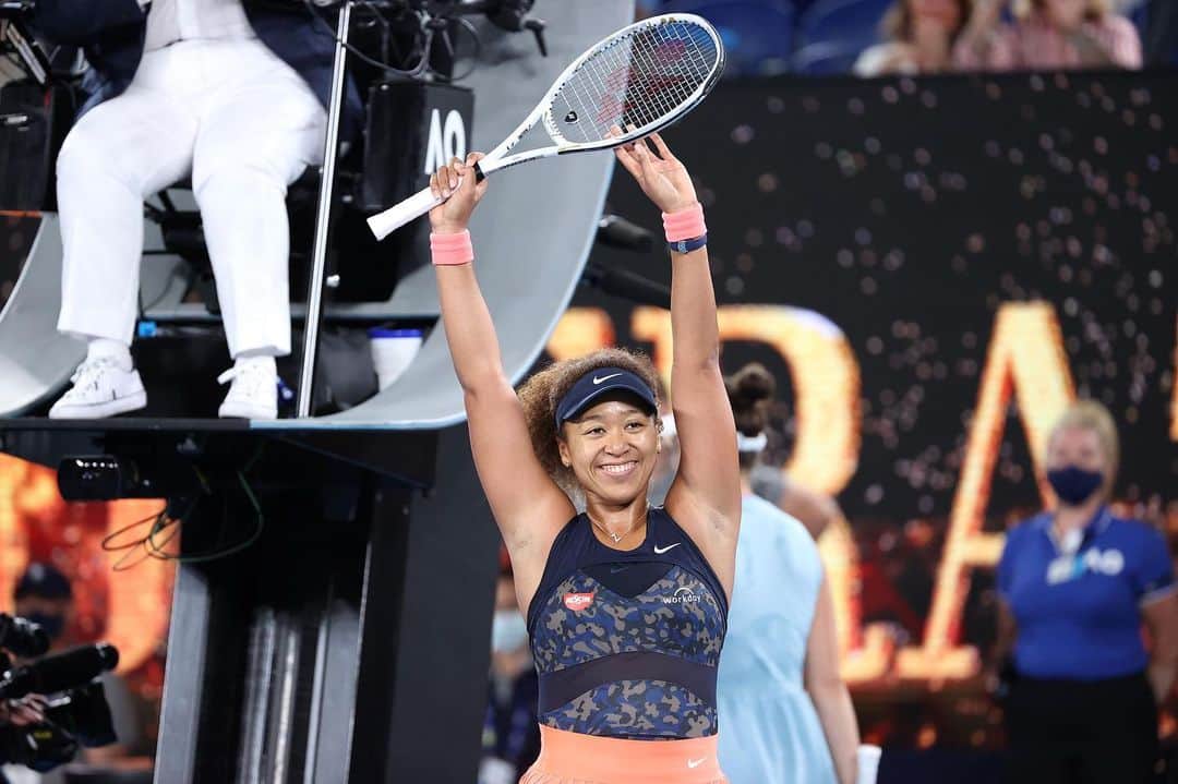 WTA（女子テニス協会）さんのインスタグラム写真 - (WTA（女子テニス協会）Instagram)「The winning moment 🥰 @naomiosaka #AO2021」2月20日 19時21分 - wta