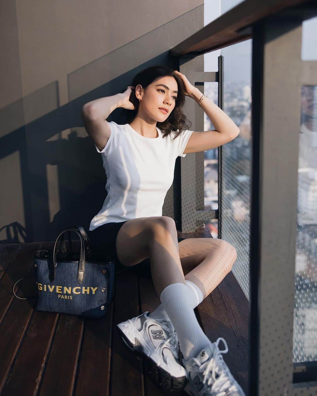 キンバリー・アン・ウォーテマス・ティアムシリのインスタグラム：「@givenchylism @givenchyofficial @ppgroupthailand」