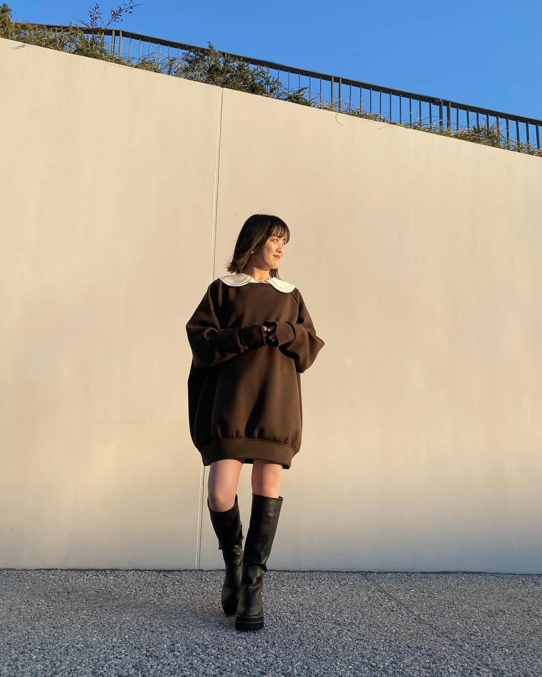 希山愛さんのインスタグラム写真 - (希山愛Instagram)「* お気に入りの洋服♪  このトレーナー触り心地が気持ちよくて 着心地も最高なんです☺️🤍  #あいcode  #希山愛 #ばってん少女隊」2月20日 20時30分 - kiyama_ai_official