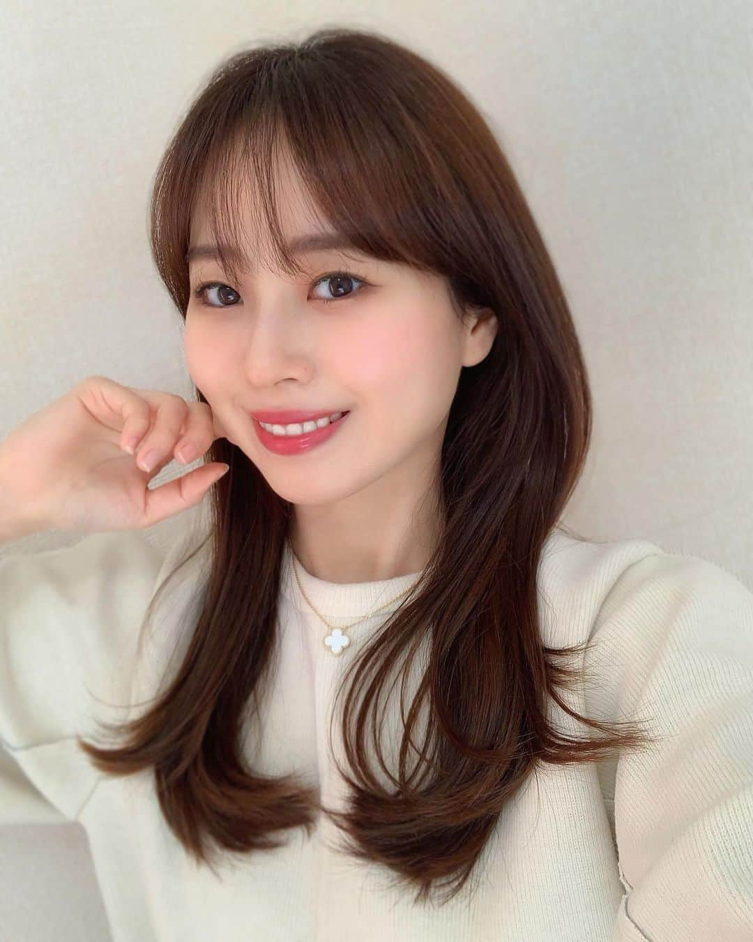 ハンナミのインスタグラム：「😬✨  昨日からstartした新作発売にて たくさんのご注文 本当にありがとうございます :)  期間は明日までですが ぜひゆっくり見にきてください🌸 @eneu.official」