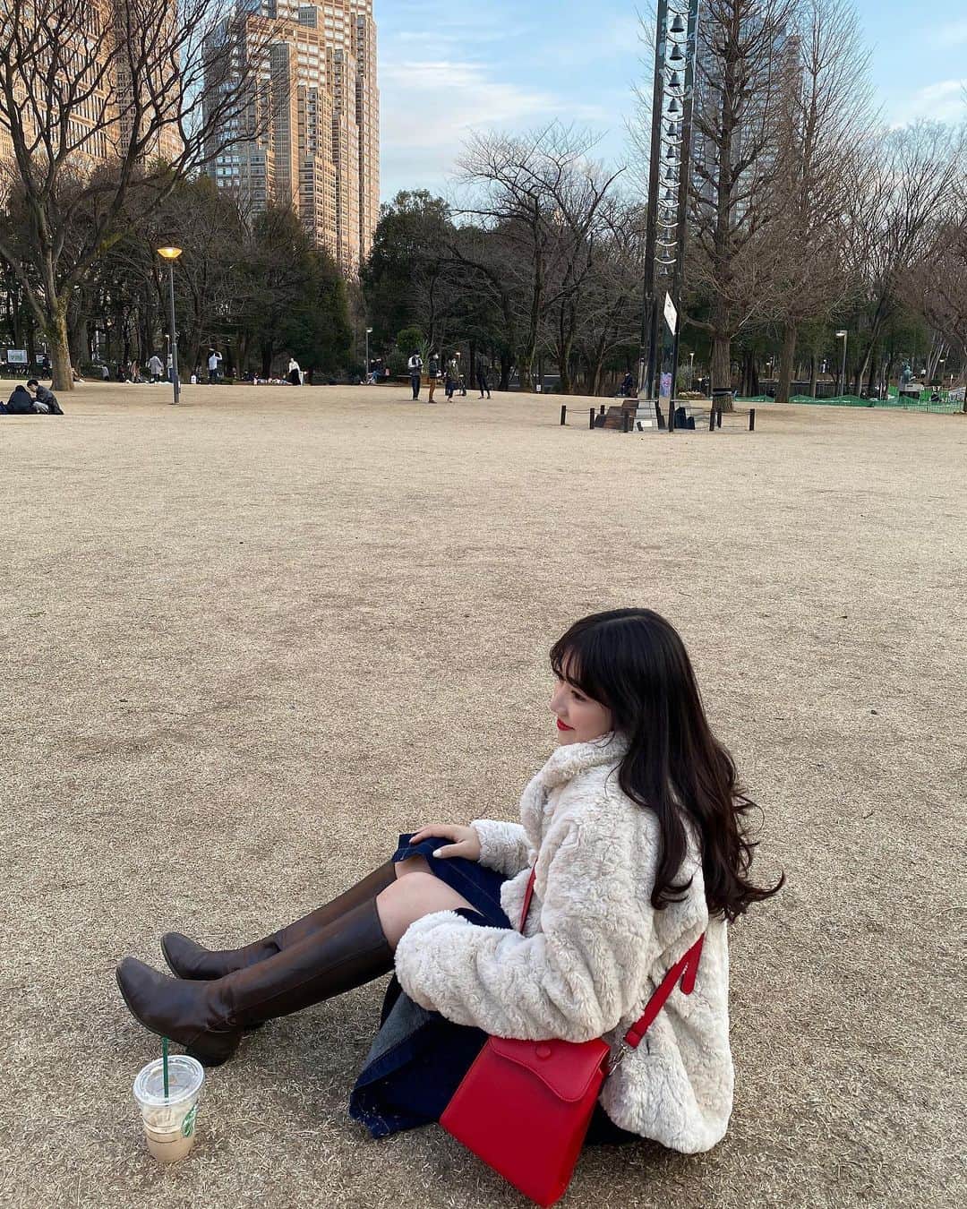 河﨑莉奈さんのインスタグラム写真 - (河﨑莉奈Instagram)「🥤🤍」2月20日 20時39分 - rinya5588