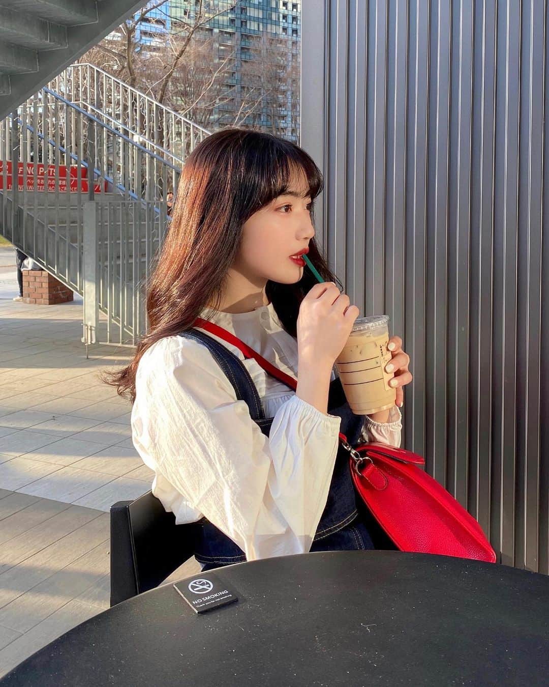 河﨑莉奈のインスタグラム：「🥤🤍」