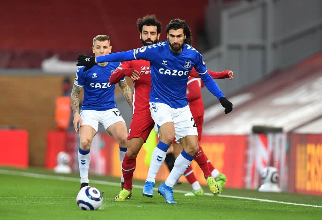アンドレ・ゴメスのインスタグラム：「💙  @everton #COYB」