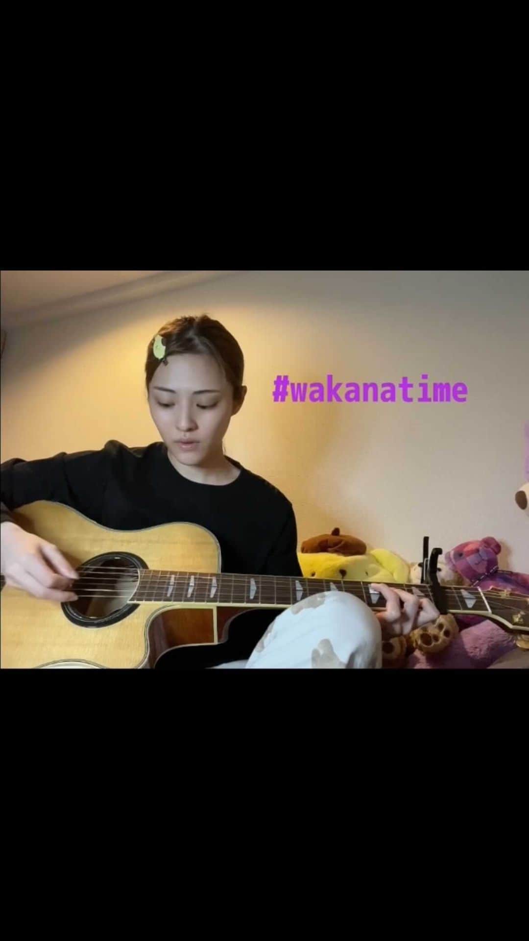 のインスタグラム：「コード間違えたりしてるところはすいませんm(__)m  #wakanatime #music #cover #あいみょん #マリーゴールド #弾き語り」