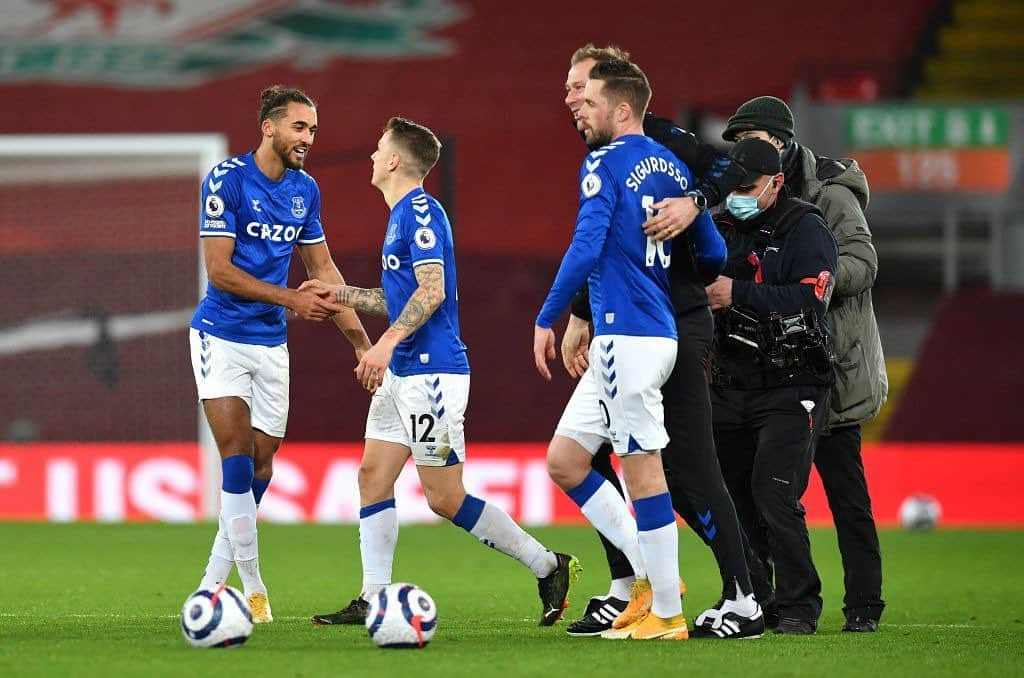 ギルフィ・シグルズソンのインスタグラム：「Merseyside derby win 🔵」