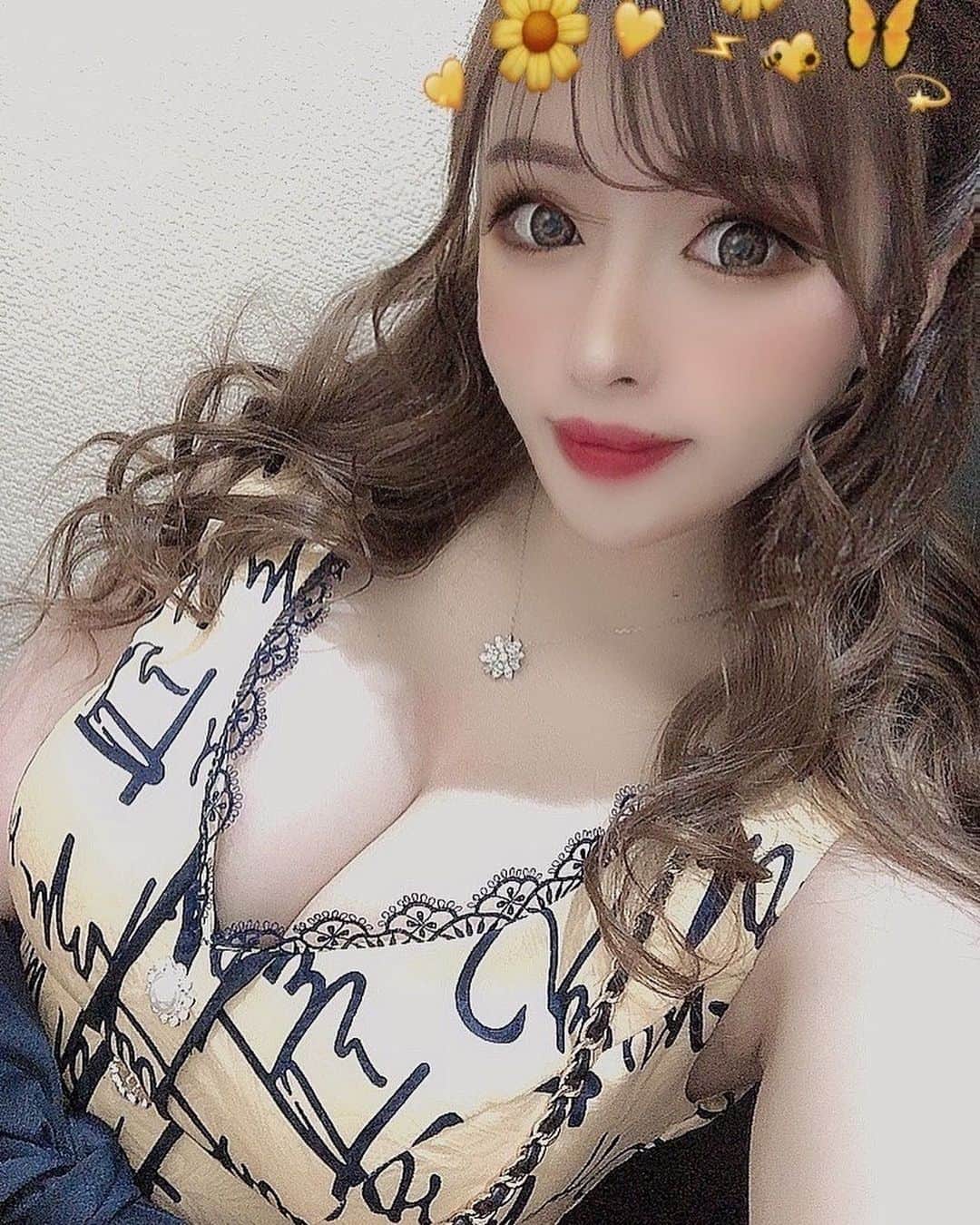 神出鬼没の【キャバ図鑑】のインスタグラム