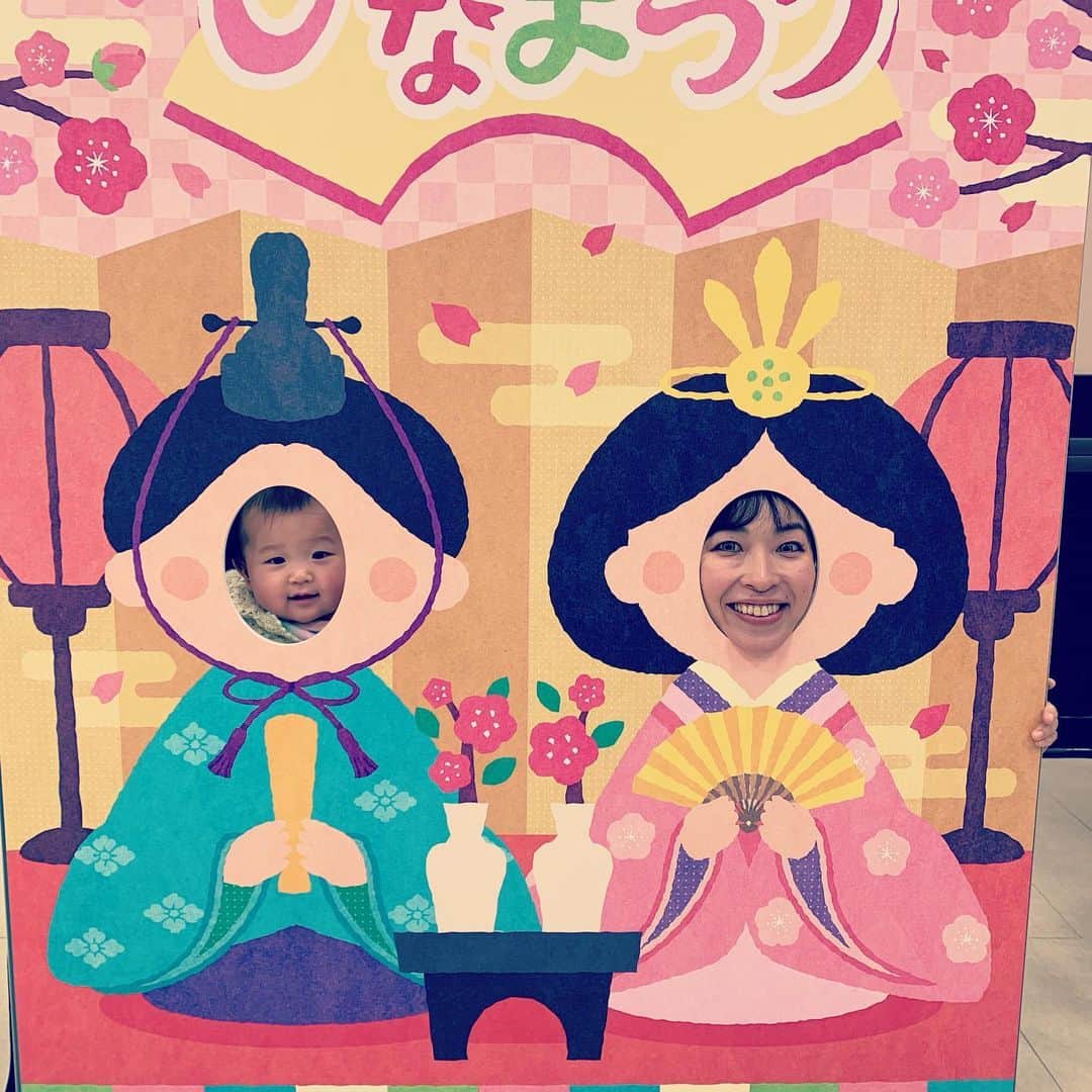 SATOKOさんのインスタグラム写真 - (SATOKOInstagram)「#顔ハメパネル #ひな祭り 顔のはめ方2人とも若干間違っとんな」2月20日 23時40分 - fc_satoko