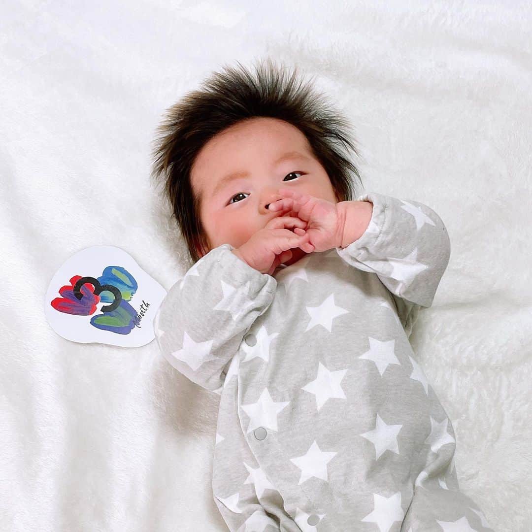 高橋由真さんのインスタグラム写真 - (高橋由真Instagram)「👼🏻🤍👼🏻🤍👼🏻🤍  宝物♡  #baby #👼🏻」2月20日 23時48分 - yumachi1021