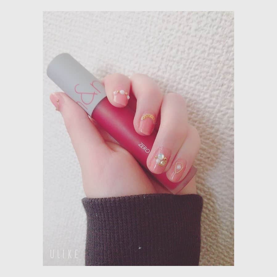 タカフジチヒロのインスタグラム：「𝙉𝙖𝙞𝙡 𝘼𝙧𝙩 ( ¨̮ )❥︎❥︎  撮影会の為に友達が 可愛くネイルしてくれたの🥰  #撮影会 #モデル #女優 #コスプレ #水着 #ポートレート #ネイル #nail #portrait #instagood #instanails」