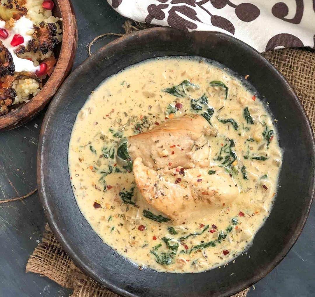 Archana's Kitchenさんのインスタグラム写真 - (Archana's KitchenInstagram)「Check out these delicious and creamy continental Chiron gravy recipes perfect for your weekend dinner! Go to our stories for the recipes :)」2月21日 0時10分 - archanaskitchen