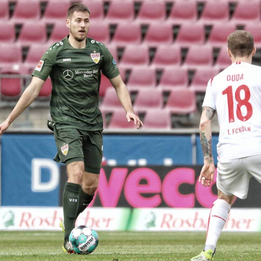 VfBシュトゥットガルトのインスタグラム：「Halbzeit in Köln. 0:0 zur Pause.  --- #KOEVfB #vfbstuttgart1893 #vfbstuttgart #auscannstatt #furchtlosundtreu #VfB #auswärtsspiel #VfBInsta」