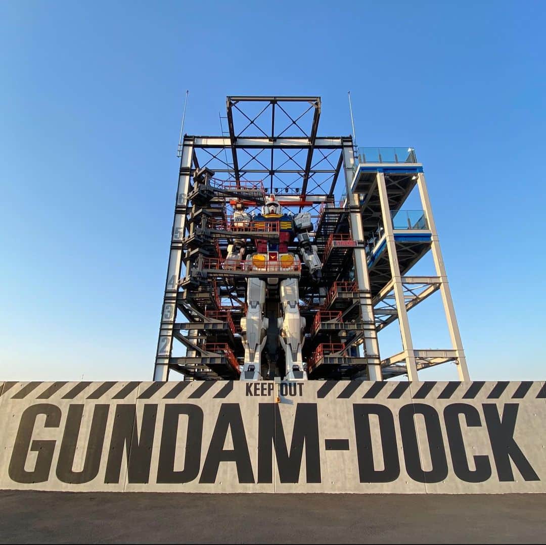 VERBALさんのインスタグラム写真 - (VERBALInstagram)「Saturday afternoon at Gundam Factory Yokohama☝️  #Gundam #GundamFactoryYokohama #ガンダムファクトリーヨコハマ」2月21日 0時36分 - verbal_ambush