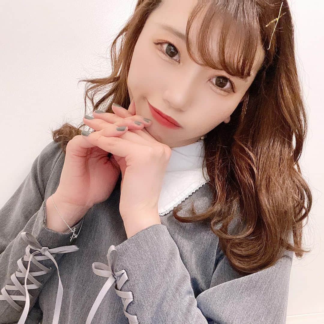 石原美沙紀のインスタグラム：「ひとりじめさせてね。  #instagood #instalike #instafashion #japanesegirl #cute #自撮り #自撮り女子  #ガーリー  #アイドル #地下アイドル #今日のコーデ #ファッション #selfie #followｍe #likeforlikes  #ピンクヘアー #ピンクブラウン #ヘアアレンジ #ヘアスタイル #サロンモデル #salon #salonmodel」
