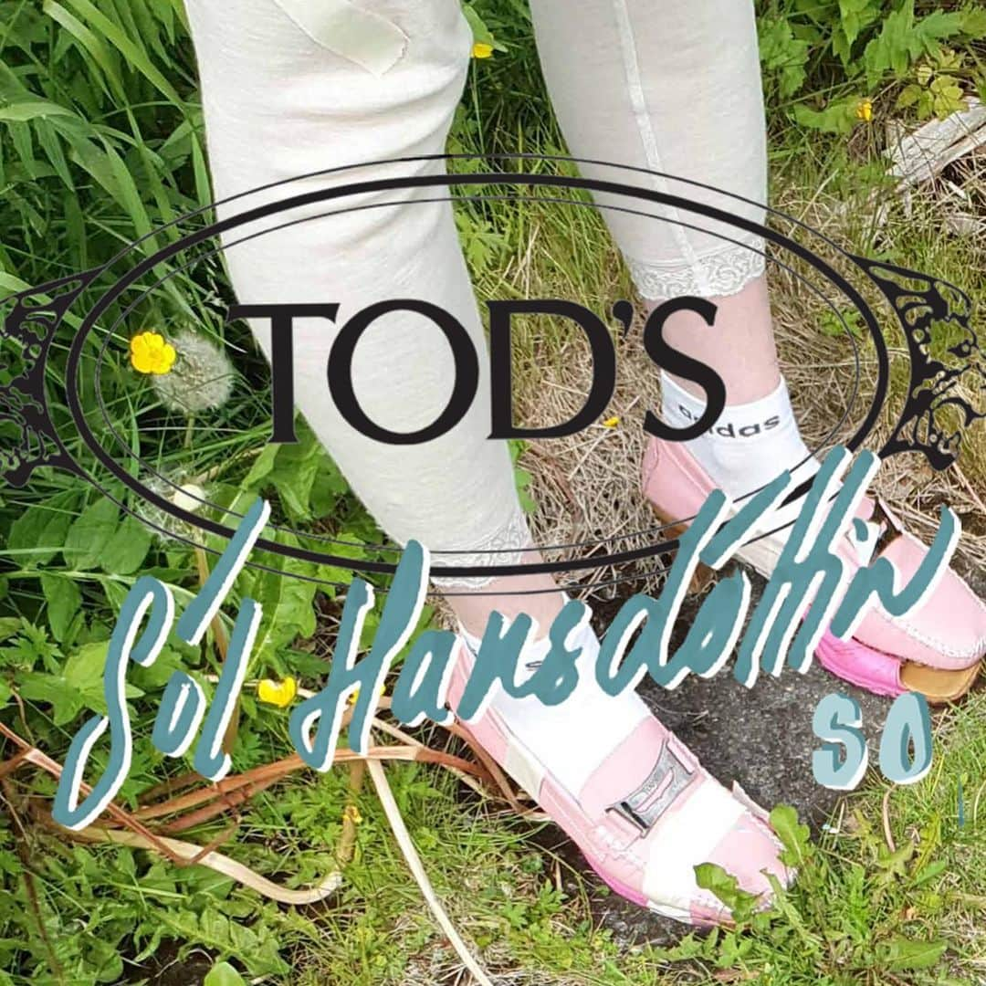 トッズさんのインスタグラム写真 - (トッズInstagram)「Innovative details and creative silhouettes: the emerging designers gave their fresh take on Tod's cult pieces, focusing on the creative and craft processes.  Find out more via the link in bio.  #TodsLegacy #TodsAcademy @csm_news @mafcsm  #lfw #britishfashioncouncil」2月21日 1時00分 - tods