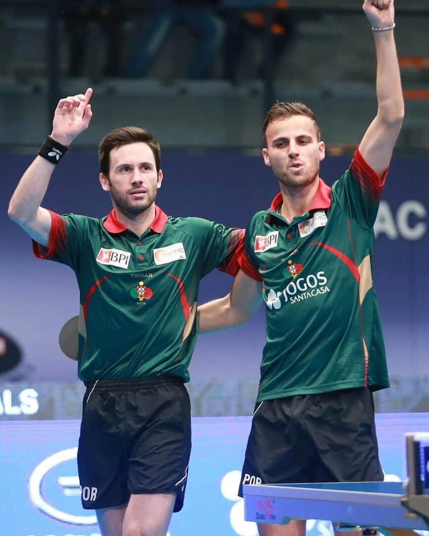 ジョアン・モンテイロのインスタグラム：「#throwback to World Tour Finals in 2015 when me and @tiagoapolonia reached the final and took 🥈 We have reached some great results together and will be back in action next month in Doha 🇶🇦🇵🇹🏓🤜🏻🤛🏻 #memories」