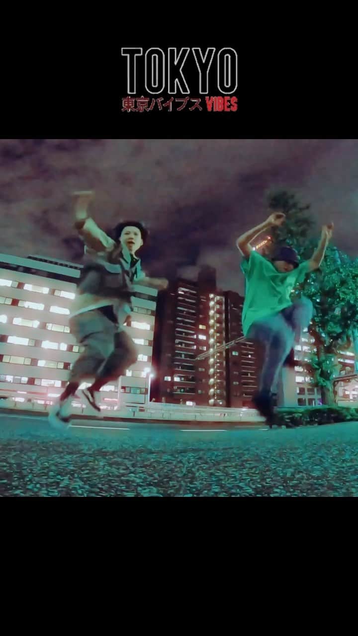 SHUHOのインスタグラム：「T.O.K.Y.O NIGHT🌃🌃🌃 TOKYO VIBES🗼🗼🗼  #housedance #dancetutorial #streetdance #dancelesson #dance #footwork #dancesteps #hiphopdance #housemusic #housedancer #ダンス動画」