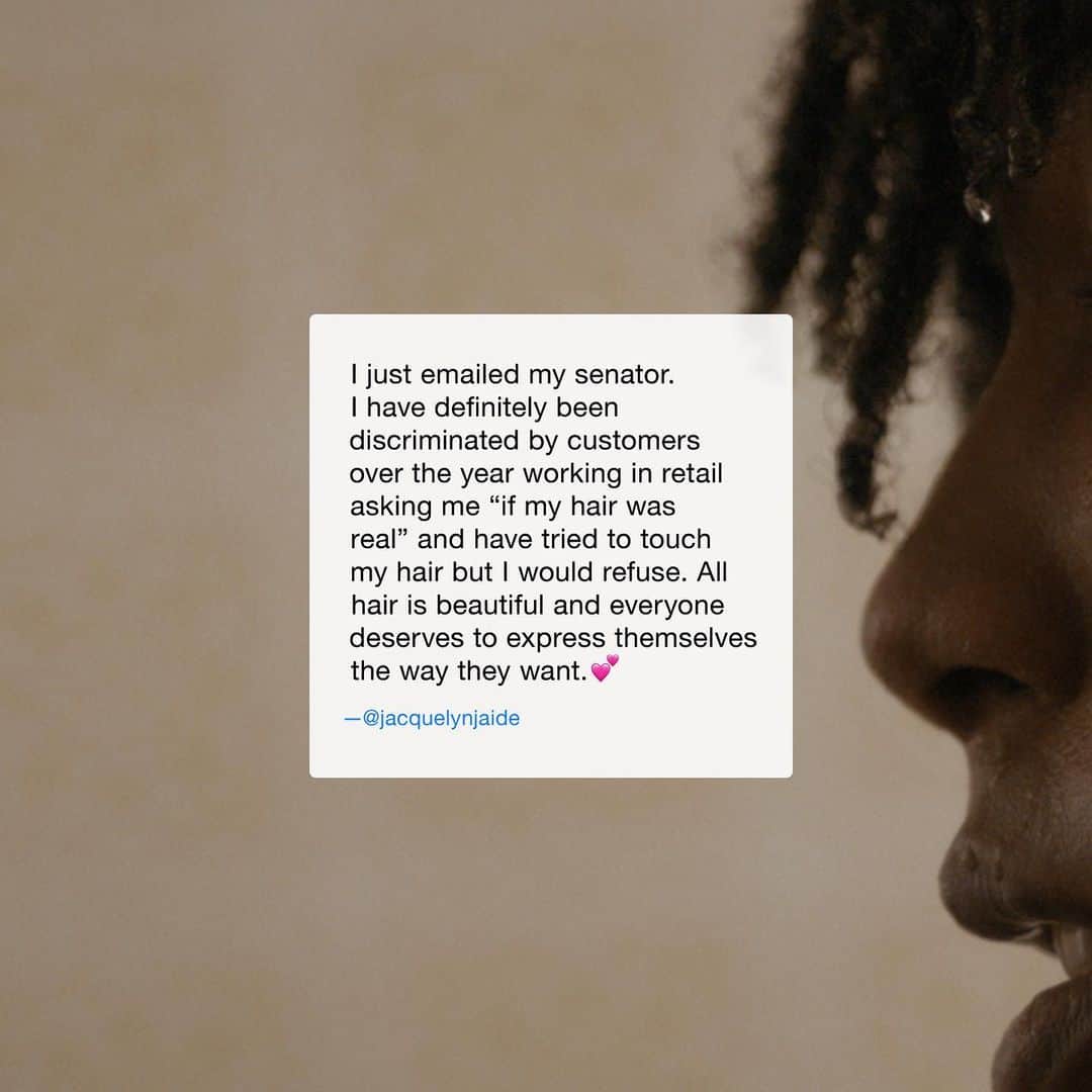 LUSH Cosmeticsさんのインスタグラム写真 - (LUSH CosmeticsInstagram)「Hair discrimination is a source of racial injustice with serious economic consequences for Black people.  Each day, many people go to work or school with the fear that they could be fired or be sent home, because of how they’ve chosen to wear their hair. This includes natural or protective hairstyles such as braids, locs, twists or bantu knots. This is the reality right now in 43 states across the U.S. and in Canada which lack legal protections to end this discrimination or fight back.  Click our link in bio to take action and end hair discrimination in the United States and Canada.  #PassTheCROWN」2月21日 2時04分 - lushcosmetics