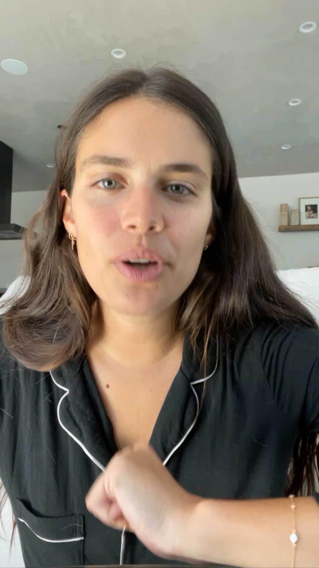のインスタグラム：「What lyrics have you gone soooo wrong ? 🤣🤦🏻‍♀️🙈」