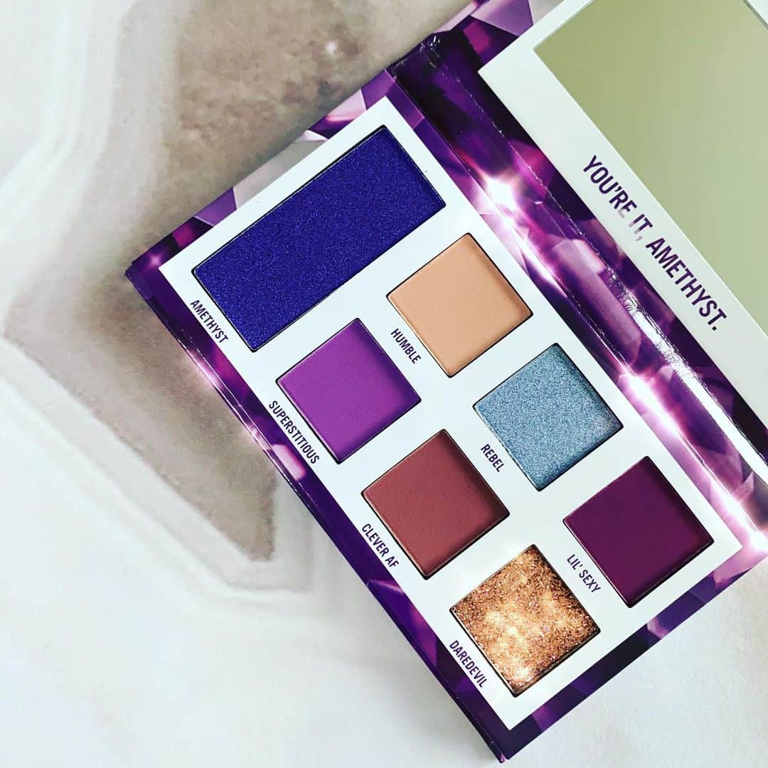 BH Cosmeticsのインスタグラム：「That Amethyst for February energy tho 💜💜 #bhbirthstones #bhcosmetics」