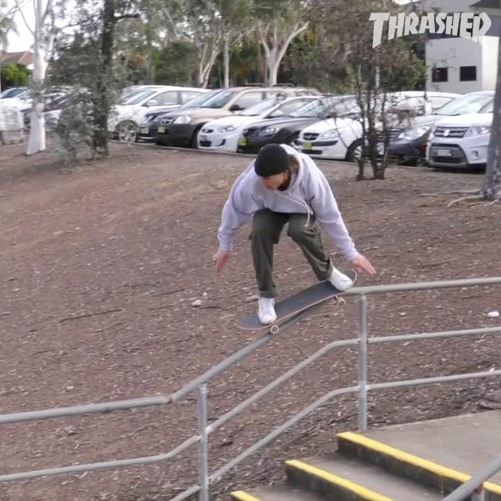 スラッシャーのインスタグラム：「HELL YES @robertpace_ 💣」