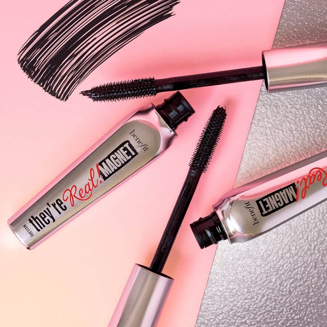 ULTA Beautyさんのインスタグラム写真 - (ULTA BeautyInstagram)「A total force to be reckoned with—the new Magnet Extreme Lengthening Mascara by @benefitcosmetics. 💥🧲 The wand’s magnetically charged core pulls the magnetic mineral formula beyond the tips of your lashes for the ultimate lift and length. #ultabeauty」2月21日 3時11分 - ultabeauty